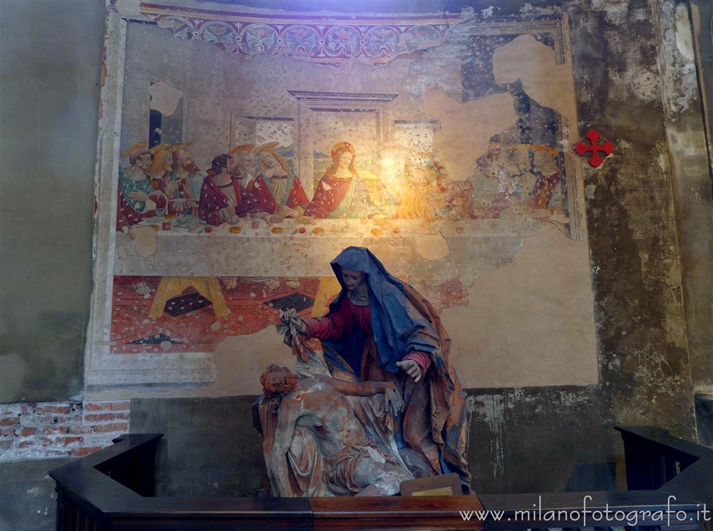 Milano - Pietà in terracotta e copia del Cenacolo vinciano nella Basilica di San Lorenzo Maggiore